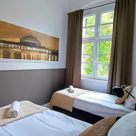 Stare Kasyno Aparthotel Wroclaw Exterior photo